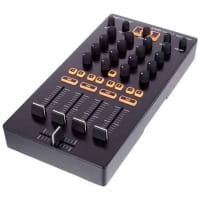 Consola Dj Behringer CMD MM1