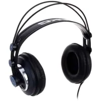AKG K-240 MKII
