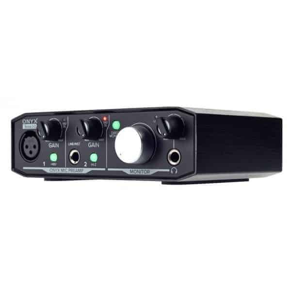 Mackie Onyx Artist 1.2 interfata audio USB Mackie Onyx Artist 1.2 interfata audio USB