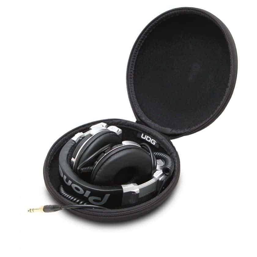 UDG Creator Headphone Case Small Black Husa casti dj Husa casti dj UDG Creator Headphone Case Small Black Husa casti dj