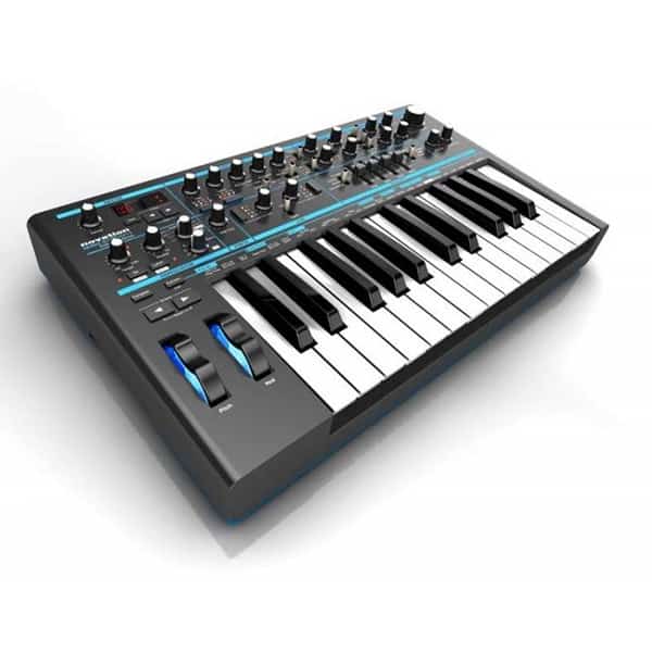 Novation-Bass-Station-II-Sintetizator-Analogic Novation Bass Station II Sintetizator Analogic