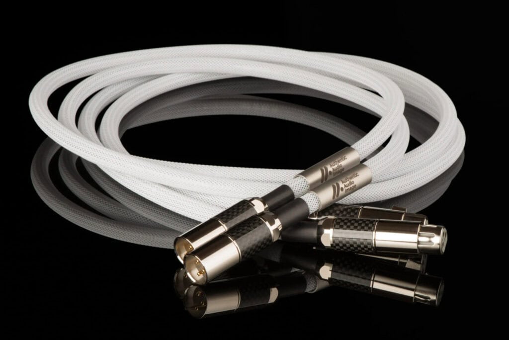 Cablu balansat vs nebalansat