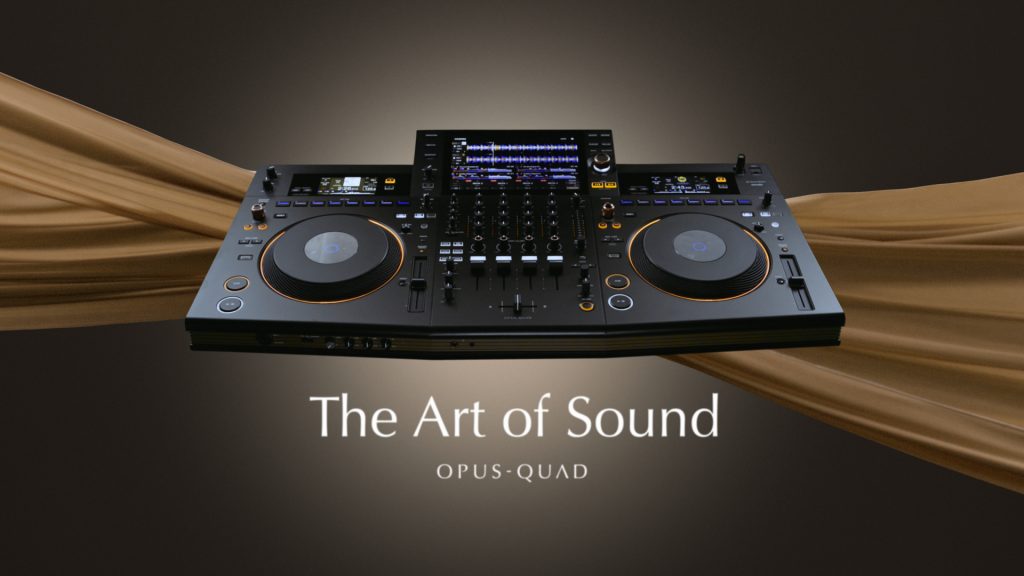 consola pioneer quad